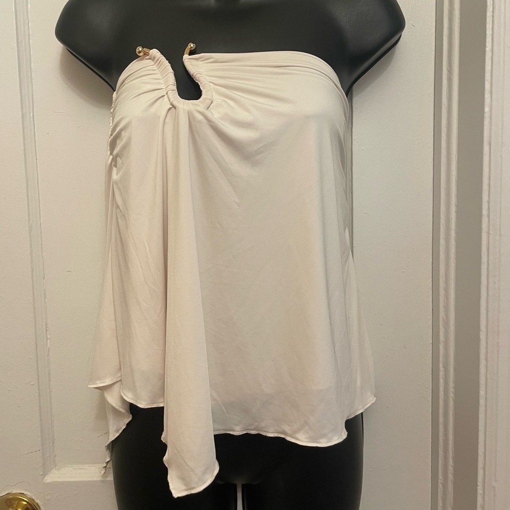 NWT Oh Polly|| Cream Strapless Blouse with a gold accent detail, Size 6.
